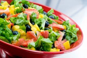 salad trái cây tốt cho sức khỏe gia đình